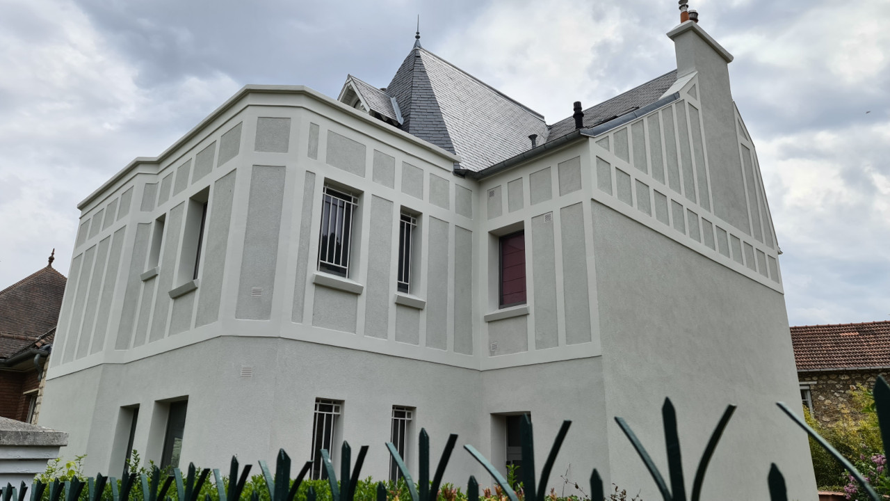 Ravalement de façade Comment choisir la couleur parfaite pour votre maison - Couleur GRIS