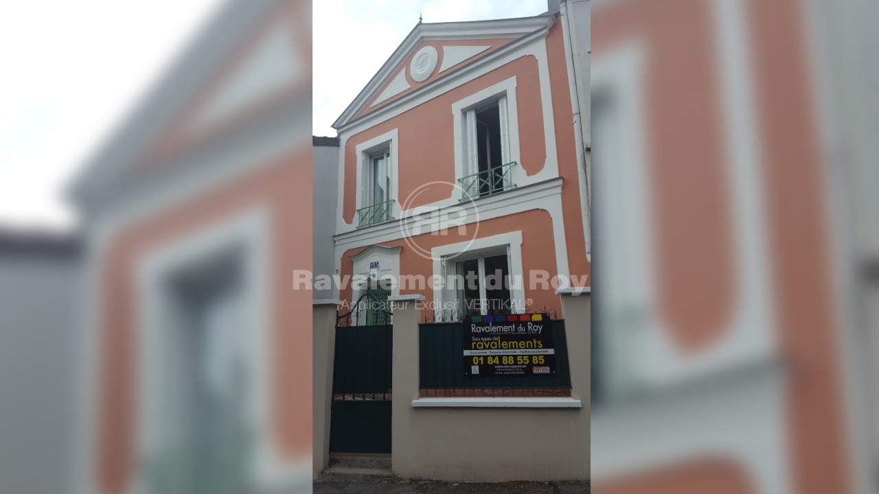 Mise en peinture de décors de façade - APRES