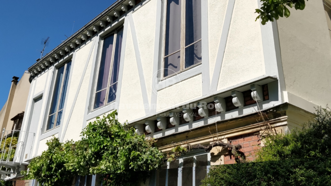 Ravalement d’une maison historique à colombages à Ville-d’Avray - APRES