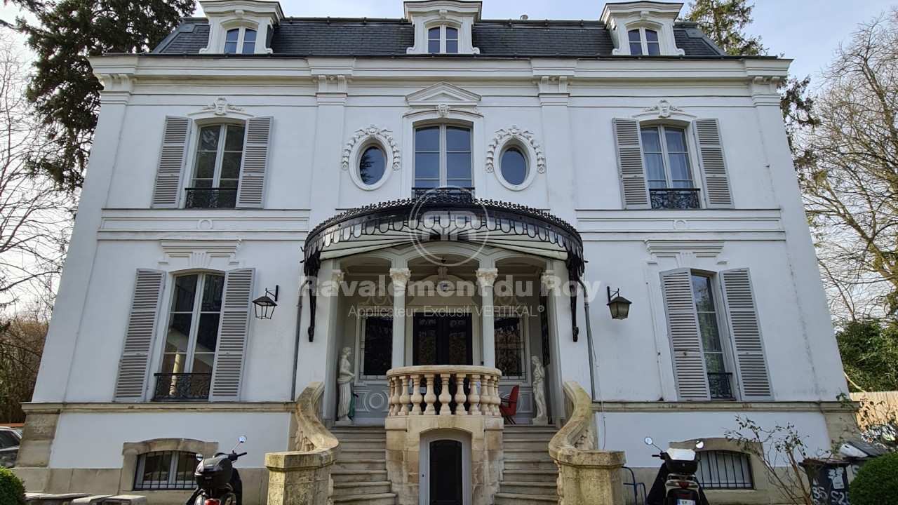 Ravalement de façade haut-de-gamme pour cet hôtel particulier - APRES