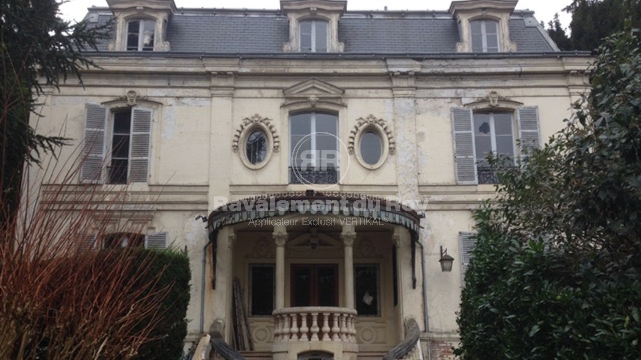 Ravalement de façade haut-de-gamme pour cet hôtel particulier - AVANT