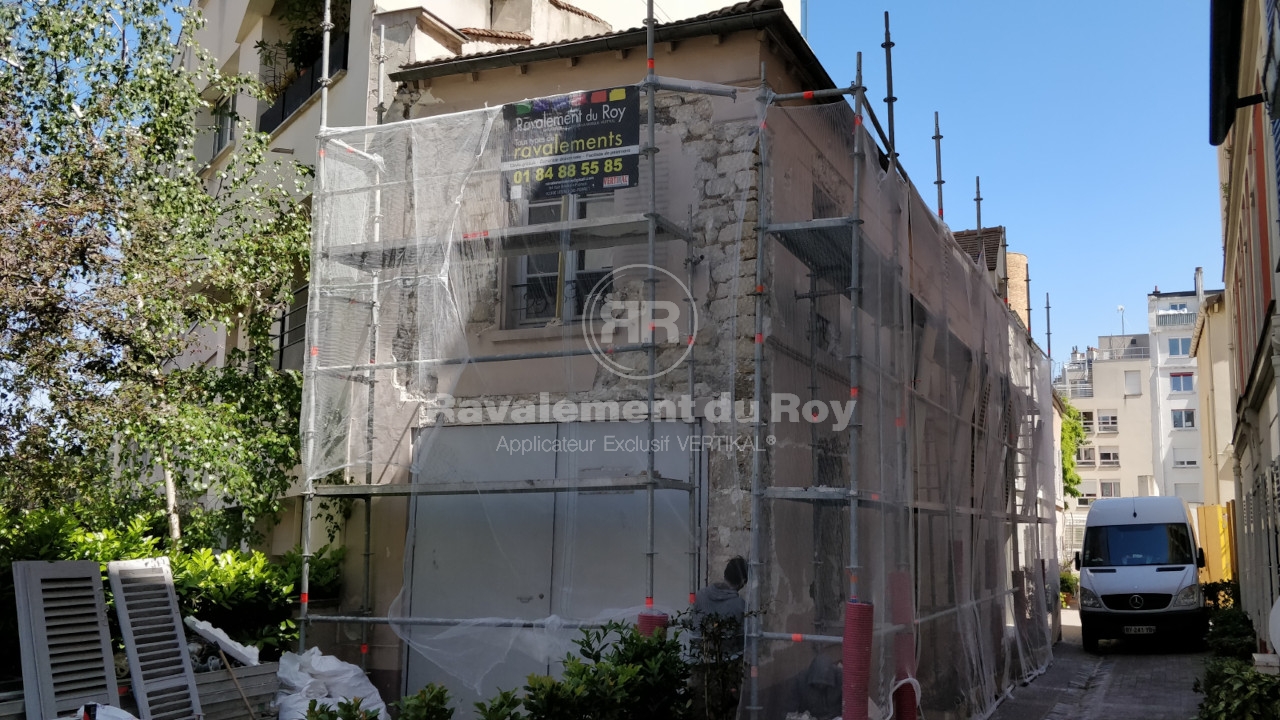 Ravalement de façades à Boulogne-Billancourt - AVANT