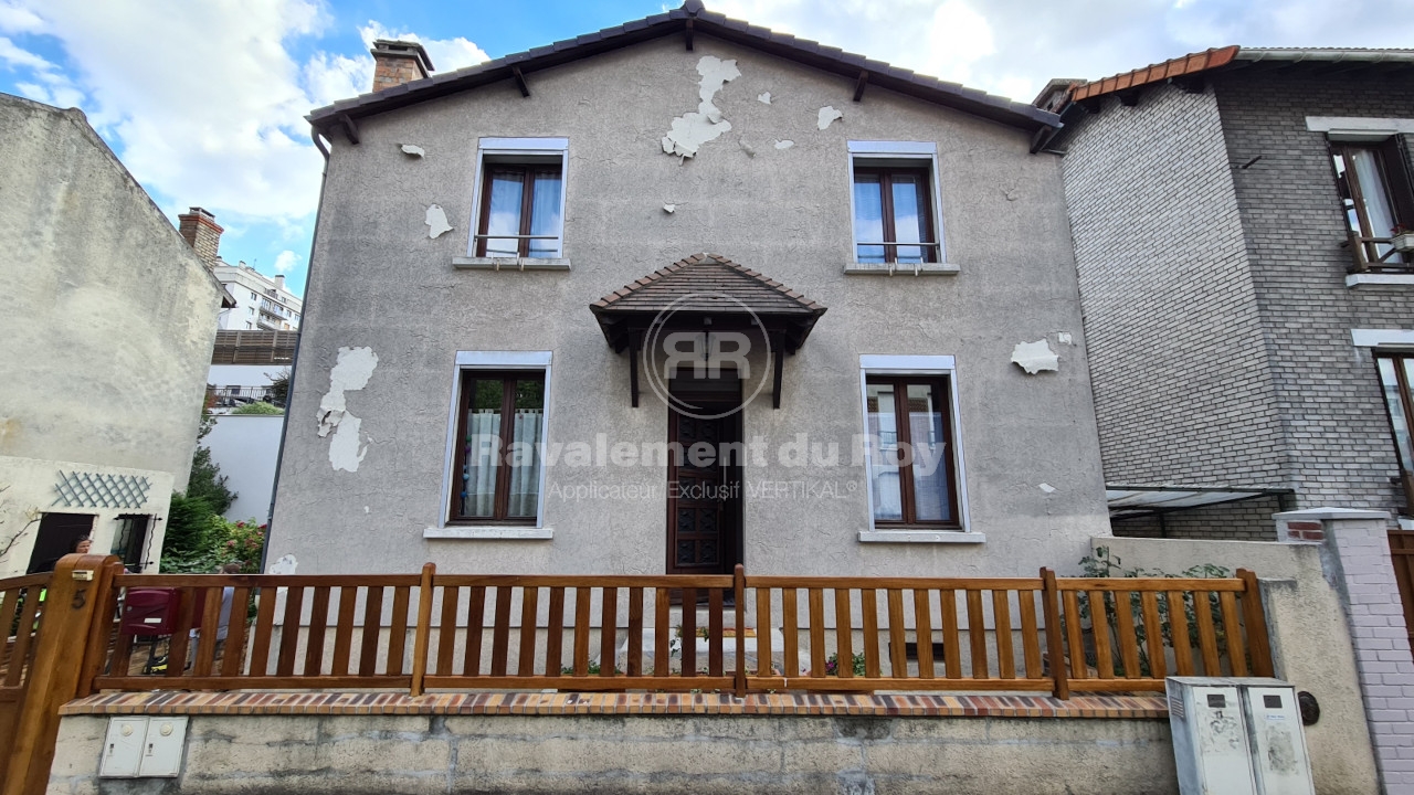 Ravalement d’une Isolation Thermique par l’Extérieur à Châtillon - AVANT