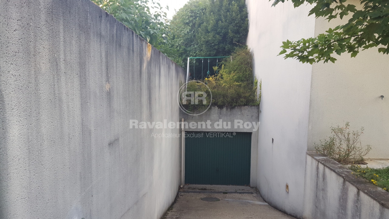 Ravalement de façade d’un pavillon à Garches - AVANT