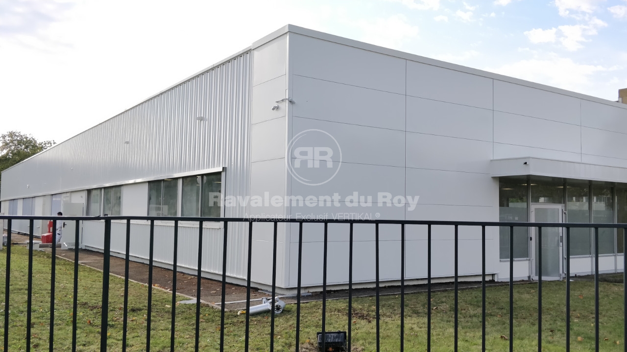 Ravalement de façade Mise en Peinture des Façades d’un Data Center - 1