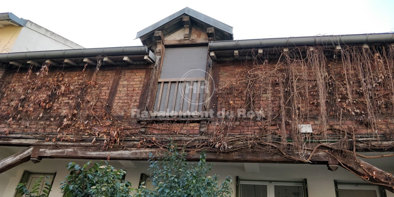 Façadier d'une maison à Garches, 92380, Hauts-de-Seine